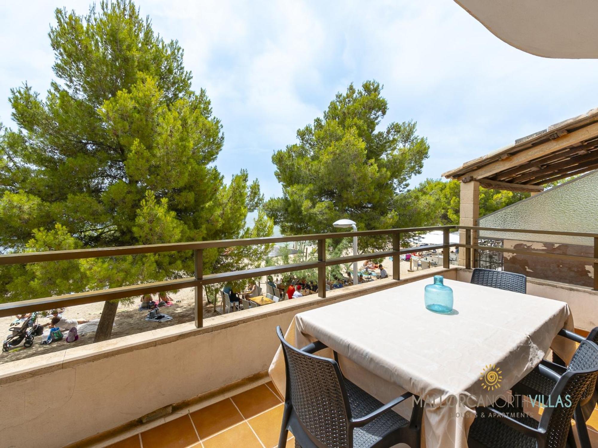 Private With Inviting Space Apartment *